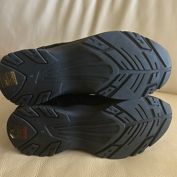 NWOB Jeffrey Campbell Endurance Mid-calf sneaker boot Black Suede Size 7 - Picture 4 of 10